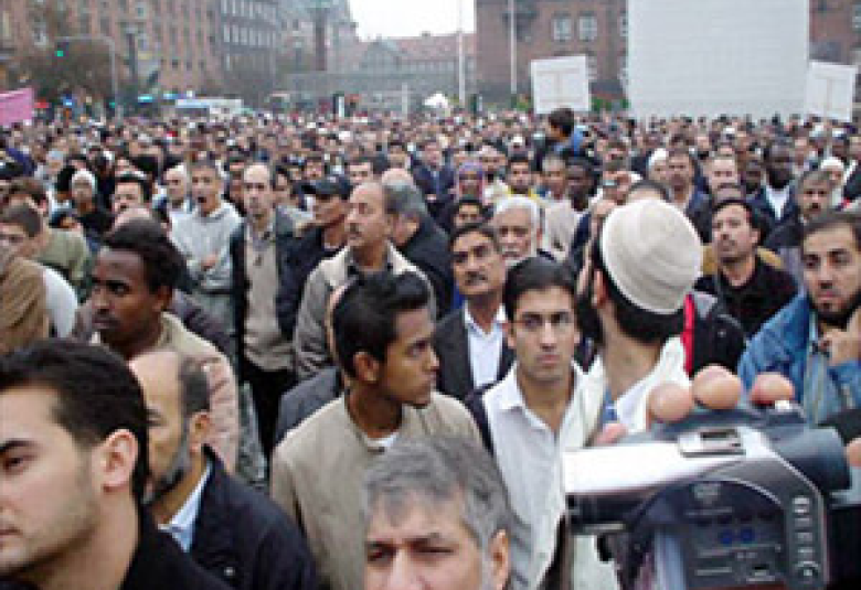 
<span>برلماني هولندي مسلم يطلق حملة لمواجهة الفتاوى المتطرفة</span>
