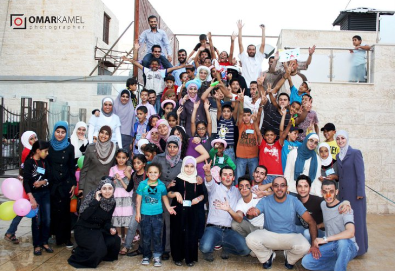 
<span>هيئة شباب الوسطية تقيم افطار النهضة للأيتام</span>
