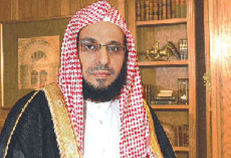 
<span>القرني ينتقد الدعاء على اليهود والنصارى</span>
