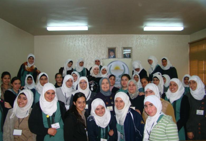
<span> بالتعاون مع وزارة التربية و التعليم لجنة المرأة تطلق مبادرة " أتميز بأخلاقي"</span>
