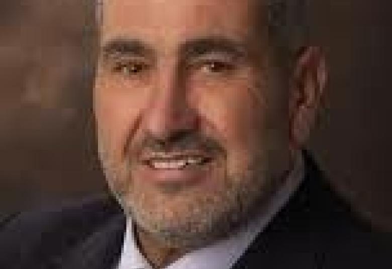 
<span>الوطنية: هي العمل والبناء والعطاء المستمر</span>
